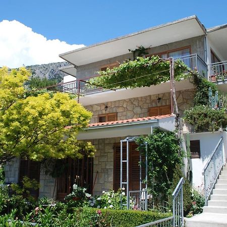 Apartments By The Sea Brela, Makarska - 20778 Eksteriør bilde