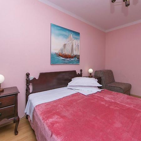Apartments By The Sea Brela, Makarska - 20778 Rom bilde