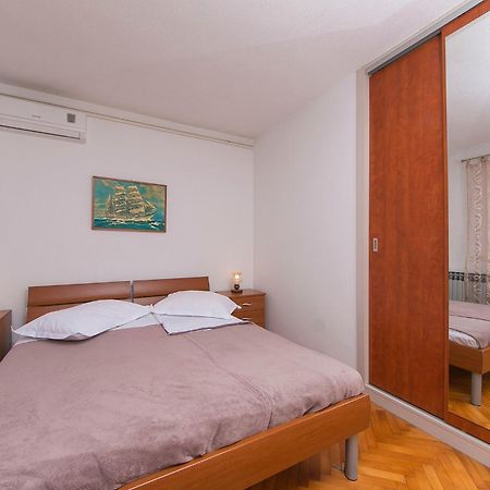 Apartments By The Sea Brela, Makarska - 20778 Rom bilde