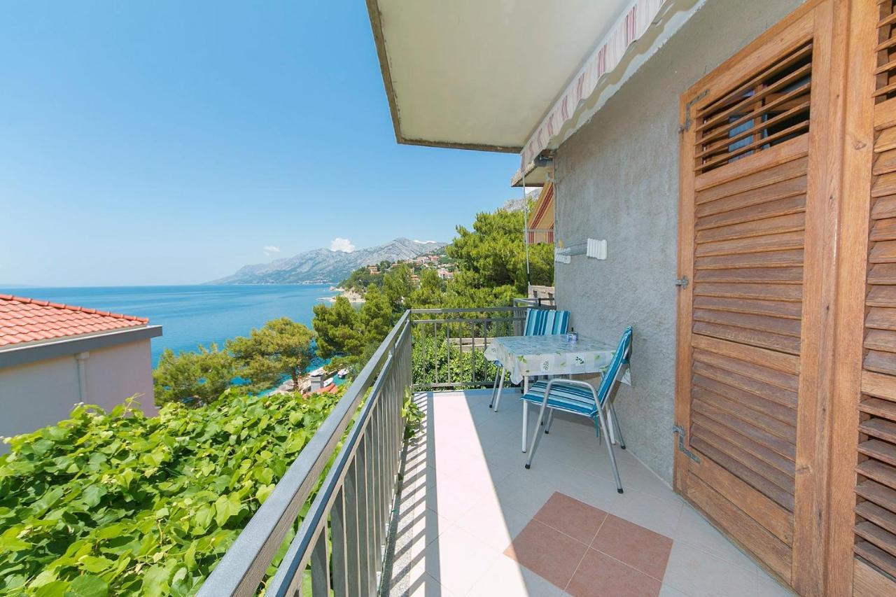 Apartments By The Sea Brela, Makarska - 20778 Eksteriør bilde