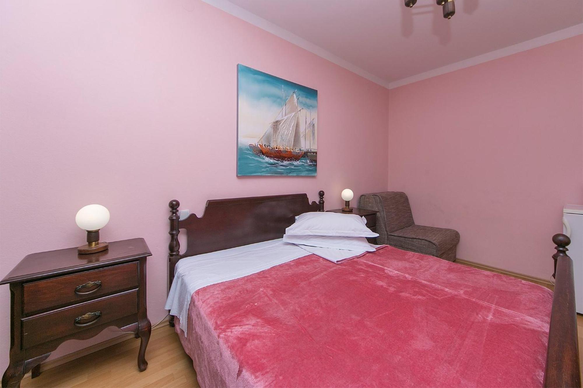 Apartments By The Sea Brela, Makarska - 20778 Rom bilde