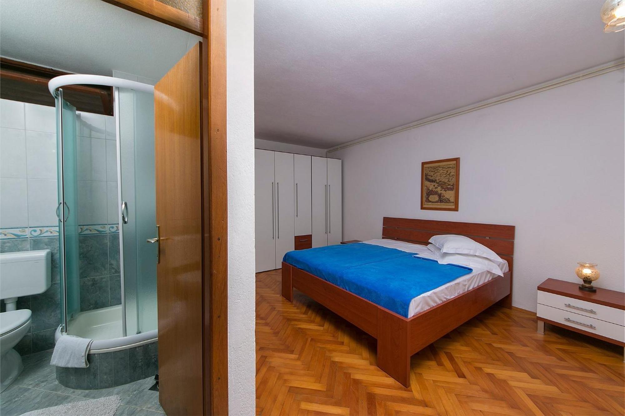 Apartments By The Sea Brela, Makarska - 20778 Rom bilde