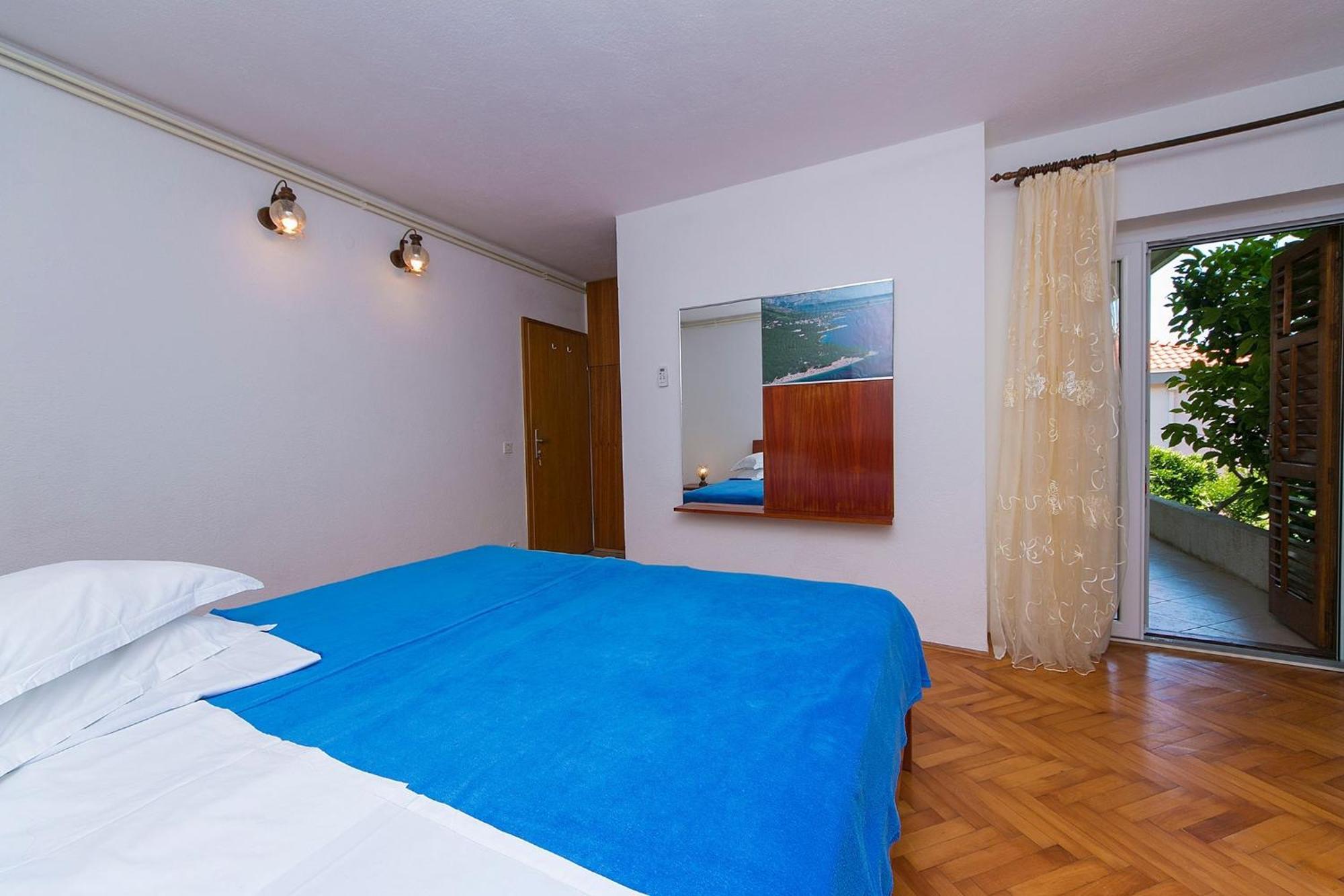 Apartments By The Sea Brela, Makarska - 20778 Rom bilde